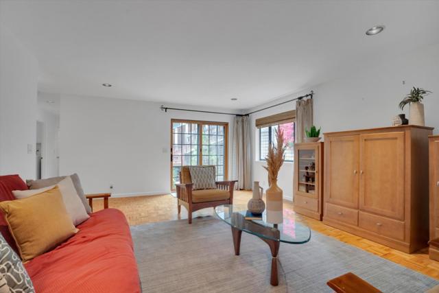 141 Santa Clara Street, Brisbane CA: https://media.crmls.org/mediaz/e05fb0bc-1e1c-49ae-9a29-8496397b4bed.jpg