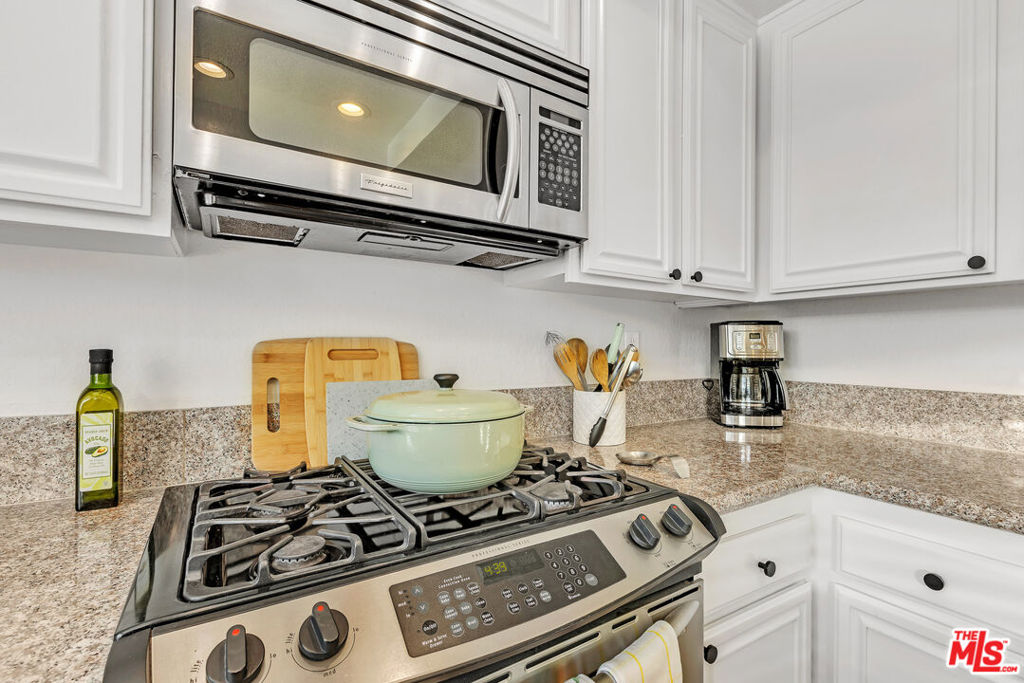 E0603f84 625e 457b A811 E90e42d8a94f