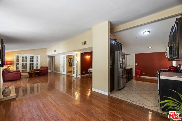 20315 Clark Street, Woodland Hills CA: https://media.crmls.org/mediaz/e062359d-08e6-4551-8bf1-c9f61e296657.jpg