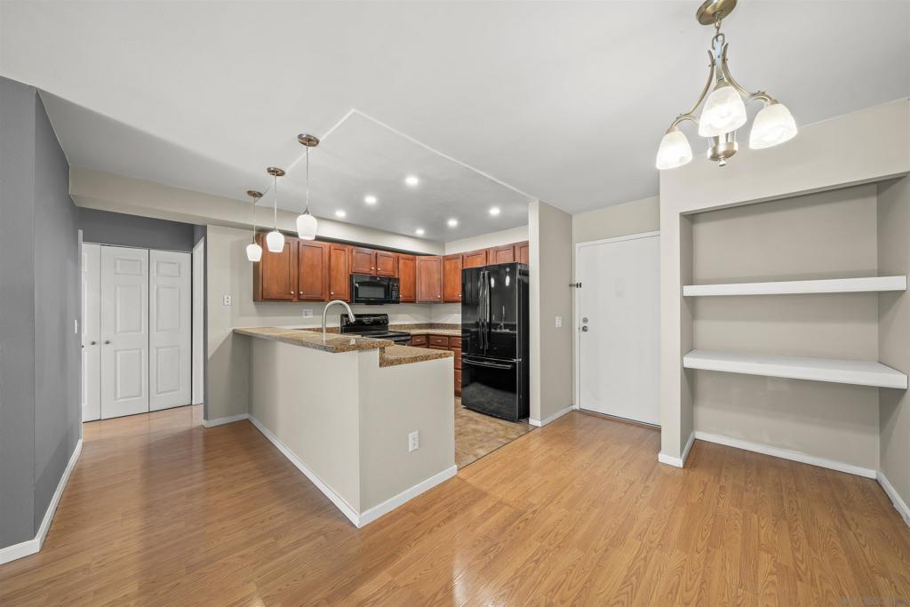 6131 Rancho Mission Rd - photo 10