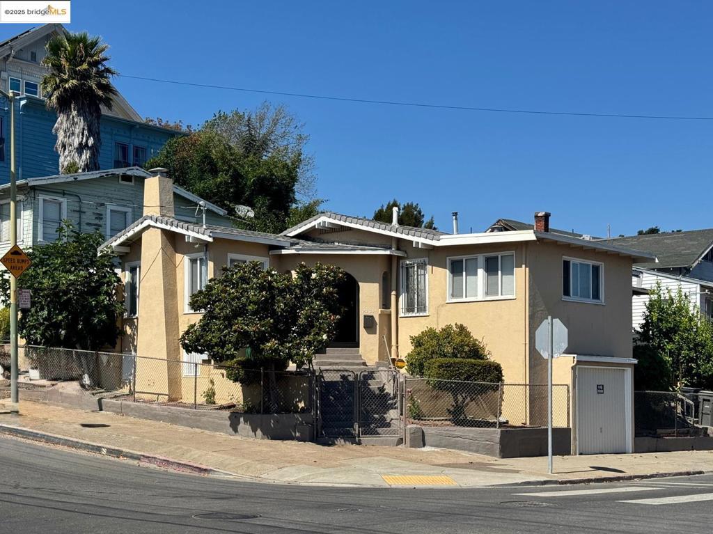 2101 13Th Ave