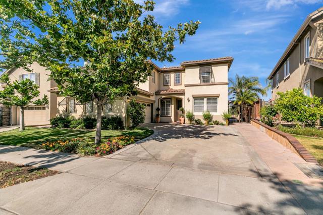 4224 Indigo Oak Court, San Jose CA: https://media.crmls.org/mediaz/e064d931-9408-4a3b-bd65-3910549f9430.jpg