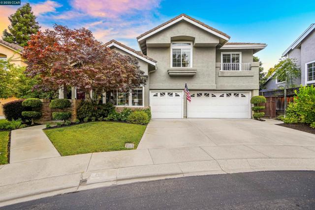 405 Triomphe Ct, Danville CA: https://media.crmls.org/mediaz/e06530e4-1399-4a0b-bca1-2183c18a2b07.jpg