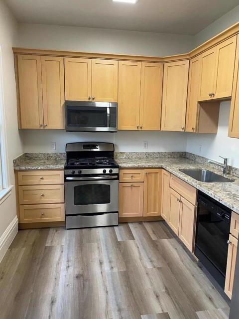 126 N Ellsworth Avenue, San Mateo CA: https://media.crmls.org/mediaz/e06547eb-ef50-4ff5-a15c-39c446f77db2.jpg