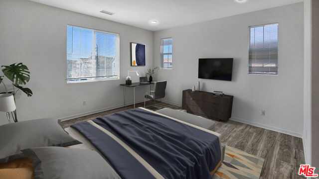 13889 Bell Way, Fontana CA: https://media.crmls.org/mediaz/e065b37c-cab2-42f1-9736-793d516c9bae.jpg