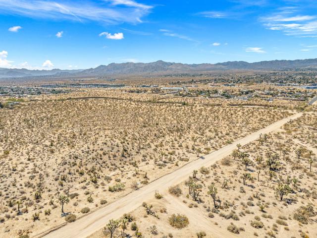 0 Paxton Road, Yucca Valley CA: https://media.crmls.org/mediaz/e0662065-1289-46c4-adce-c6de603aec30.jpg