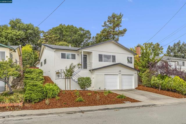 16639 Selby Dr, Castro Valley CA: https://media.crmls.org/mediaz/e0670858-d48a-4ff9-9319-041e3c6e9204.jpg