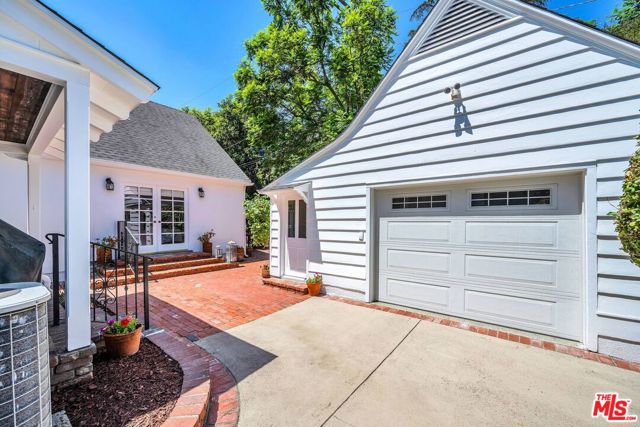 3 Bed Home for Sale in Sherman Oaks, California