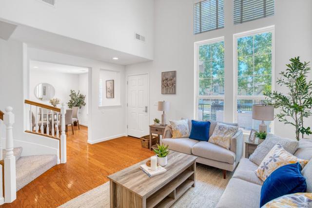 3948 Mosher Drive, San Jose CA: https://media.crmls.org/mediaz/e06891fa-786c-4af1-a5c8-bf7dcf62da97.jpg