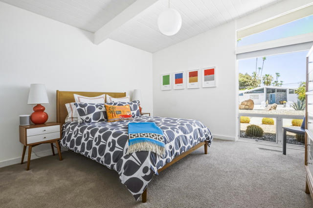 1877 S Navajo Drive, Palm Springs, CA 92264