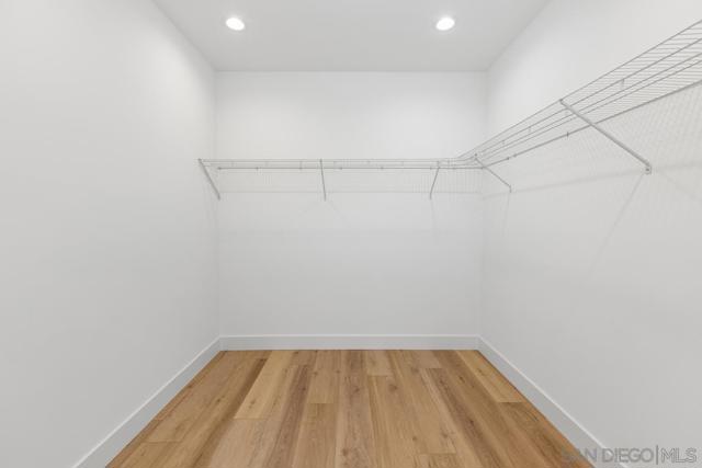 1826 Galveston St, San Diego CA: https://media.crmls.org/mediaz/e06a3bd4-8cf1-46b0-8176-5c3ac11fec8d.jpg