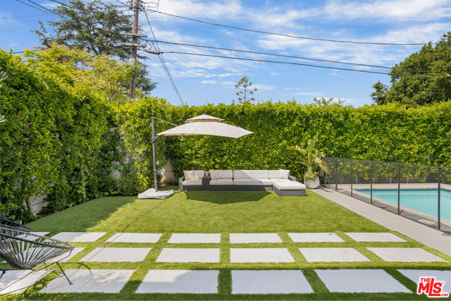 Details for 139 Edinburgh Avenue, Los Angeles, CA 90048