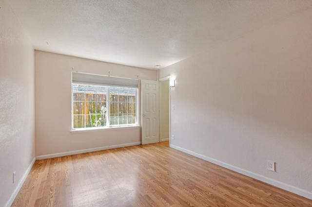 263 Vineyard Drive, San Jose CA: https://media.crmls.org/mediaz/e06a770d-f4ff-4513-8f49-1337a2084009.jpg