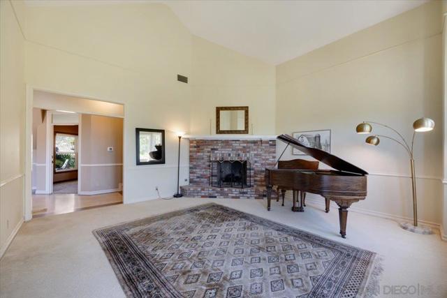 Image 9 of 72 For 30230 De Portola Rd