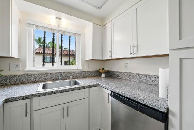 Home for Sale in Rancho Bernardo (San Diego)