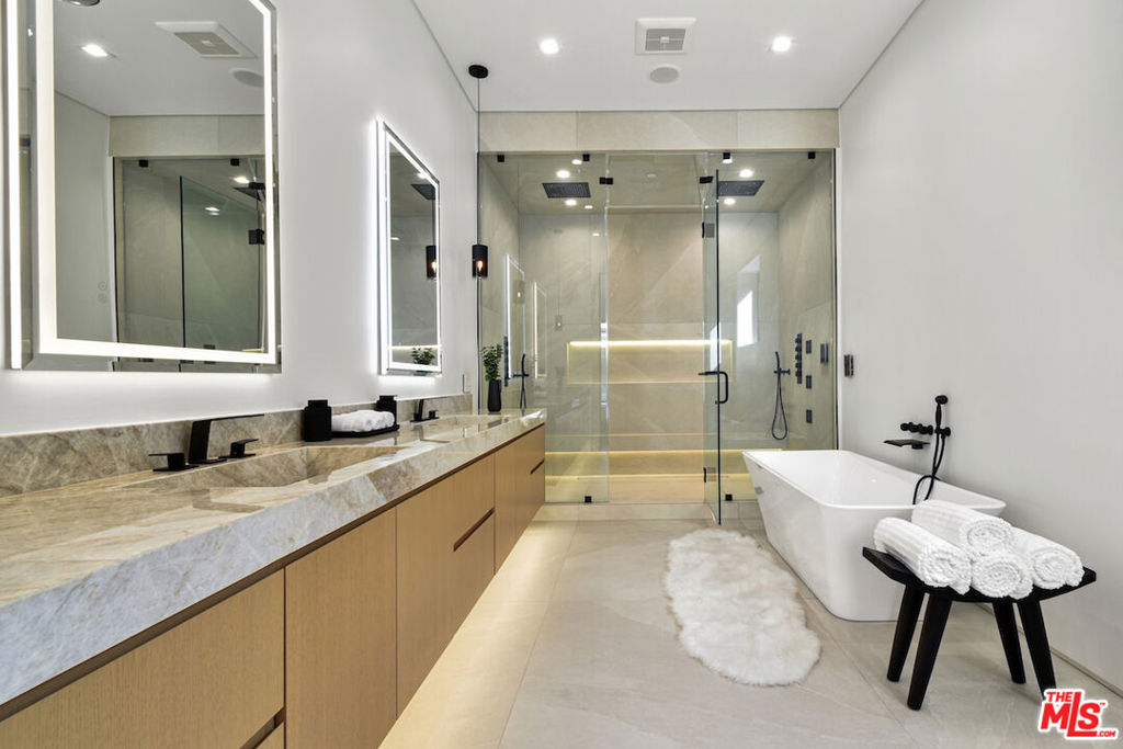 13015 Greenleaf StreetStudio City img 33