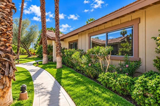 201 Wild Horse Drive, Palm Desert, CA 92211