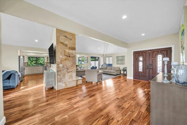14075 Mountain Quail Road, Salinas CA: https://media.crmls.org/mediaz/e06eae15-8f45-4f61-9de6-0474d946bfa2.jpg