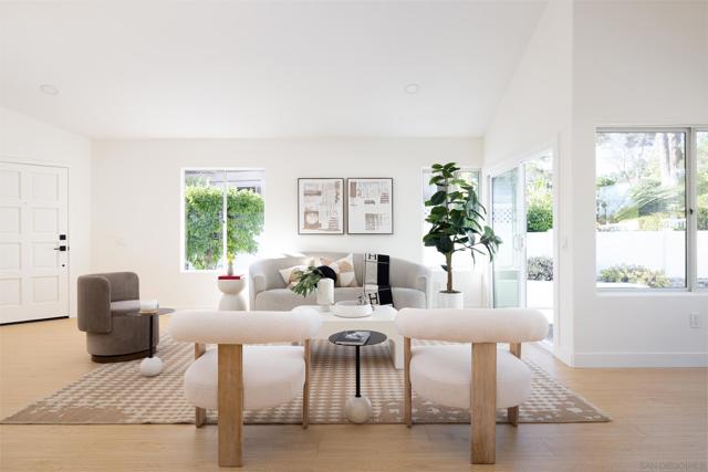 4710 Cordoba Way, Oceanside CA: https://media.crmls.org/mediaz/e06f16cb-9dee-4014-aa97-ea625cf09549.jpg