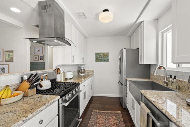 3030 Nile Street, North Park (San Diego) CA: https://media.crmls.org/mediaz/e06f1b19-e908-4485-9e51-96598d8350c0.jpg