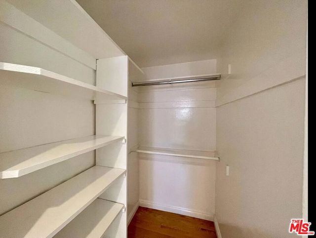 1111 11th Street, Santa Monica CA: https://media.crmls.org/mediaz/e06f6f76-f407-4837-9e60-c4c665a7bd02.jpg