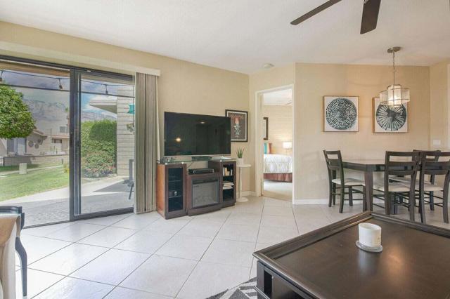 68473 Calle Toledo, Cathedral City CA: https://media.crmls.org/mediaz/e0702b1b-845e-4e1d-b433-07fcd2b15e4d.jpg