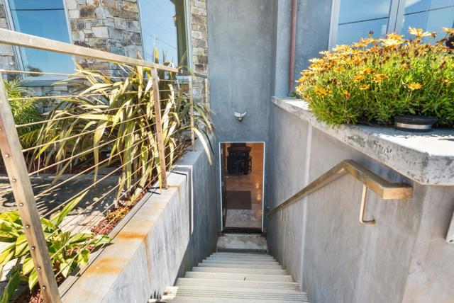 2974 E Cliff Drive, Santa Cruz CA: https://media.crmls.org/mediaz/e0715a8d-c210-473e-9e37-29d7d02b42e1.jpg