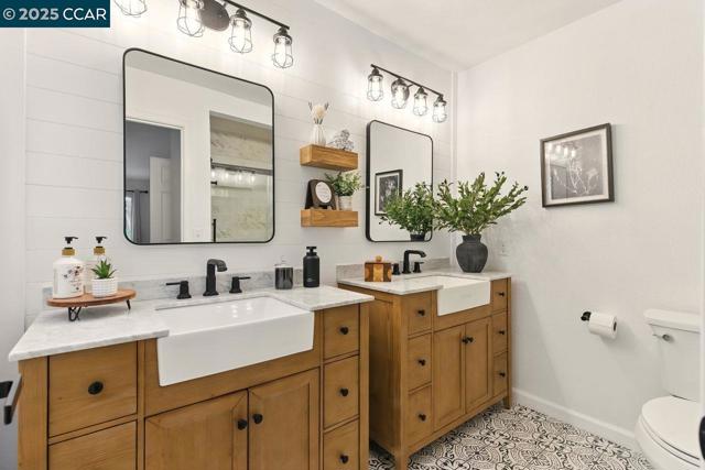223 Via Pinada Ln, Martinez CA: https://media.crmls.org/mediaz/e071bda4-0a04-45de-a5e9-2b4f0e260a76.jpg