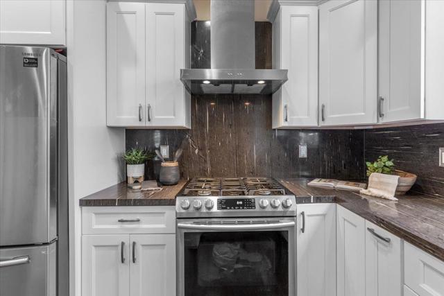 20393 Zorka Avenue, Saratoga CA: https://media.crmls.org/mediaz/e072771e-9585-460b-9e9e-9a0b05352246.jpg