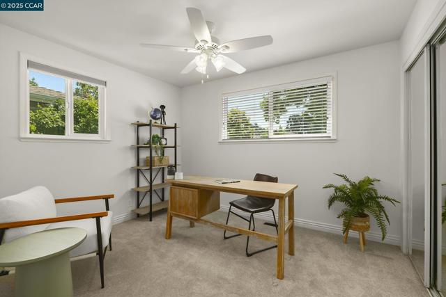 3937 Majestic Dr, Concord CA: https://media.crmls.org/mediaz/e072b5e5-75d0-4473-98e7-1abd671bd5e3.jpg