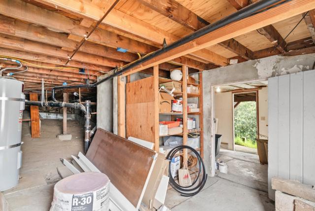 360 Tabor Drive, Scotts Valley CA: https://media.crmls.org/mediaz/e07362df-dd58-4513-8ccf-c29eefbf1cde.jpg