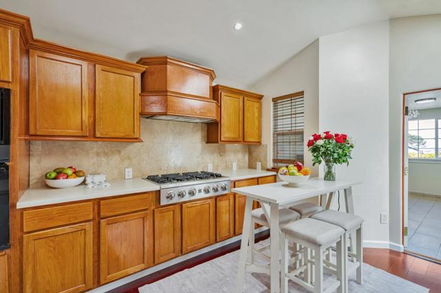 1790 Tulare Avenue, Richmond CA: https://media.crmls.org/mediaz/e07402a6-8325-480f-98e8-958c2b5c8e9e.jpg