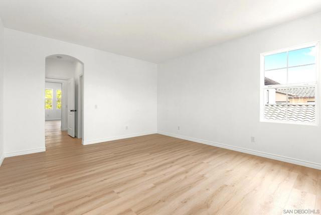 1120 Championship Rd, Oceanside CA: https://media.crmls.org/mediaz/e0749d92-9801-4fdc-8684-747f8406f04d.jpg