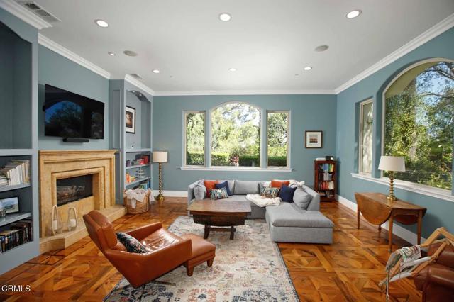 Detail Gallery Image 10 of 58 For 1336 Sugar Loaf Dr, La Canada Flintridge,  CA 91011 - 5 Beds | 4/1 Baths