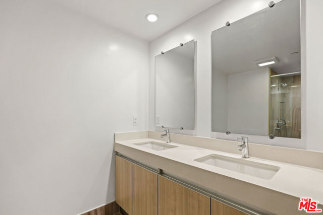 1836 Colby, Los Angeles CA: https://media.crmls.org/mediaz/e075cdeb-bc57-4e4f-8e4c-1f2f01cb5572.jpg