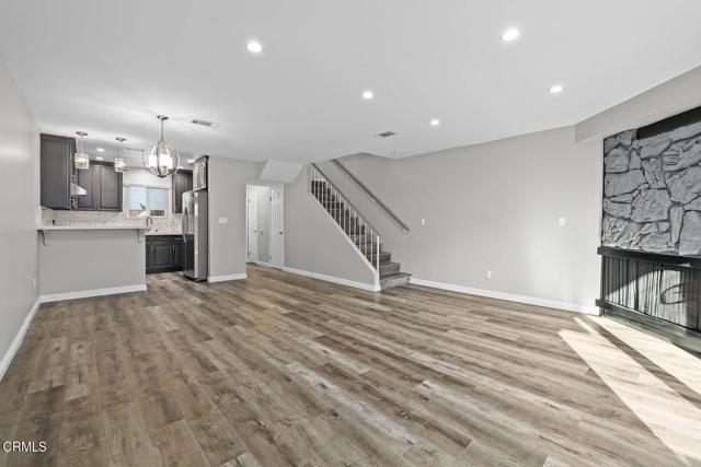 Detail Gallery Image 9 of 22 For 80 S Sunnyslope Ave #102,  Pasadena,  CA  - 2 Beds | 1/1 Baths