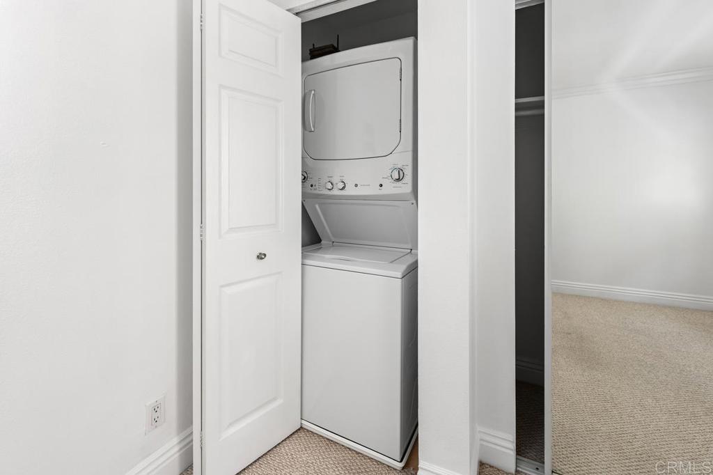 2850 Reynard Way - photo 15