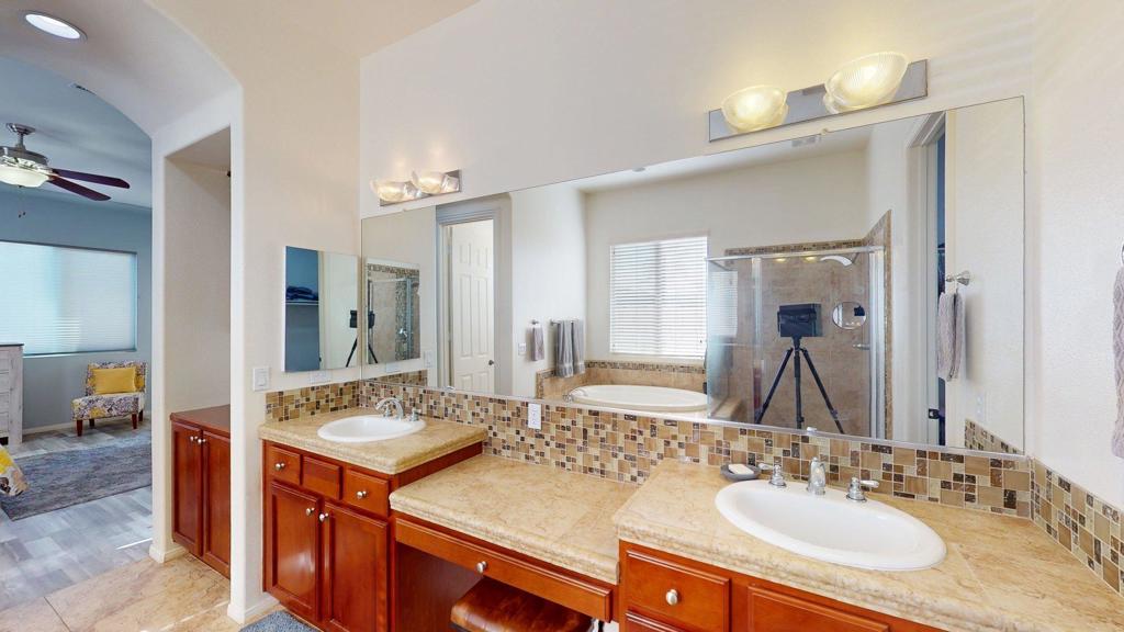 MLS #219139566DA image #29