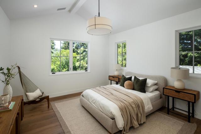 240 Valparaiso Avenue, Atherton CA: https://media.crmls.org/mediaz/e07ad437-add1-4b4a-ab7a-c18c6007d2b7.jpg