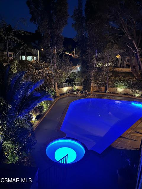 6057 Rainbow Hill Road, Agoura Hills CA: https://media.crmls.org/mediaz/e07af92b-80fd-4a42-8816-c30a91576b89.jpg