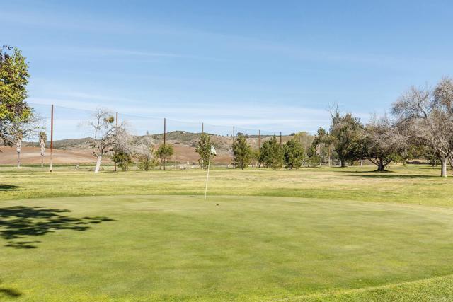 3339 Don Tomaso Drive, Carlsbad CA: https://media.crmls.org/mediaz/e07b3d11-9c23-42e6-82e7-dcd334fcad3c.jpg