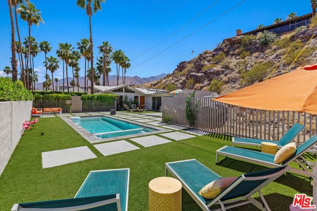 2499 S Palm Canyon Drive, Palm Springs, CA 92264