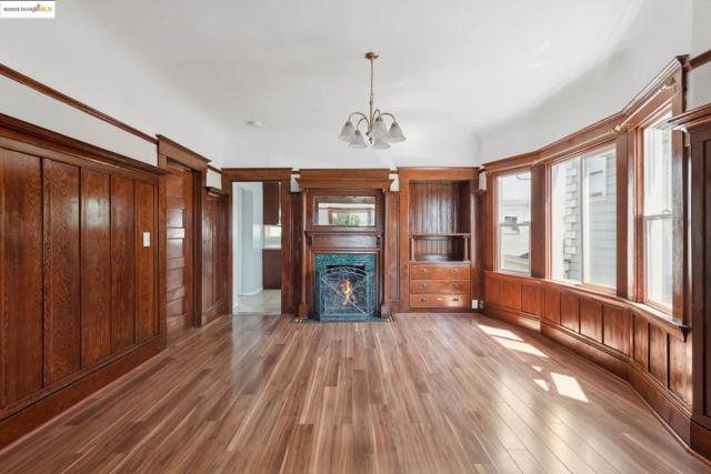 1810 Adeline St, Oakland CA: https://media.crmls.org/mediaz/e07d3e2c-2a84-4782-8af7-caaf9d4aed30.jpg