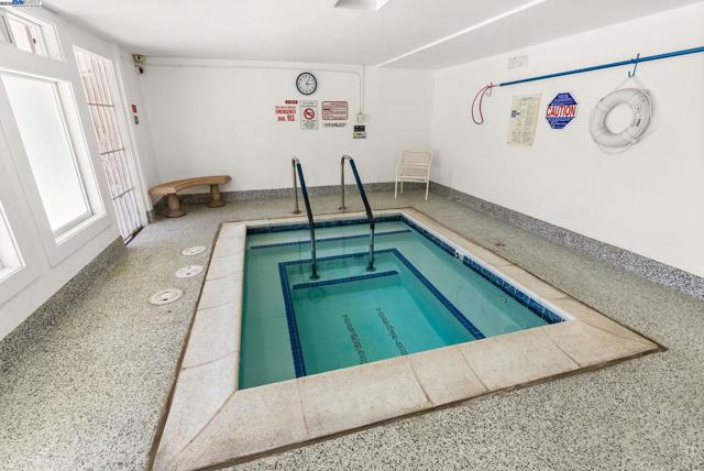 65 Pali, Pittsburg CA: https://media.crmls.org/mediaz/e07d73e9-dfdc-498a-9c99-0ca05491cf3e.jpg