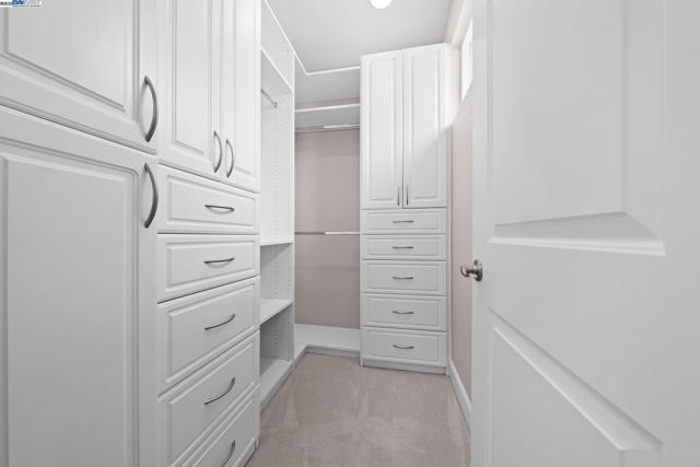 5223 S Esprit Loop, Dublin CA: https://media.crmls.org/mediaz/e07e4ebf-9c52-4060-be8f-b62f35923d14.jpg