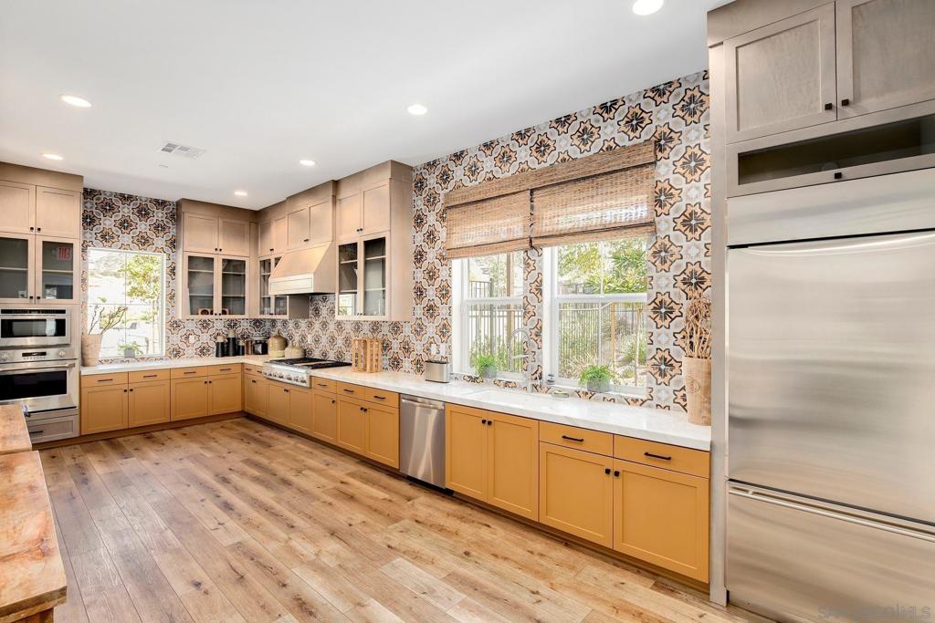 MLS #250029469SD img 30