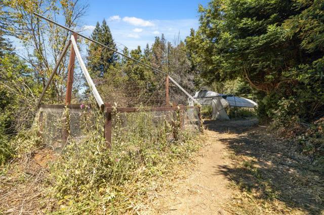 280 Sweetwater Lane, Ben Lomond CA: https://media.crmls.org/mediaz/e07fffb6-bab0-443d-8aed-26cd9c08aa50.jpg