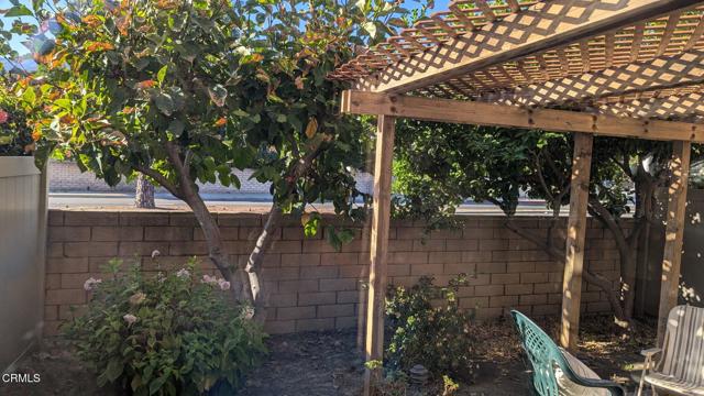525 N Laurel Valley Drive, Azusa CA: https://media.crmls.org/mediaz/e080263f-fb7d-44e3-b536-a9dc37c116d8.jpg