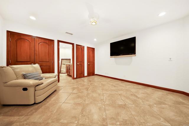 Detail Gallery Image 17 of 46 For 49 Conejo Cir, Palm Desert,  CA 92260 - 3 Beds | 3 Baths