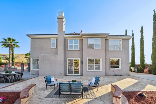 4715 Whitetail Lane, San Jose CA: https://media.crmls.org/mediaz/e081e912-99eb-46a3-bcc5-10003febd6e0.jpg